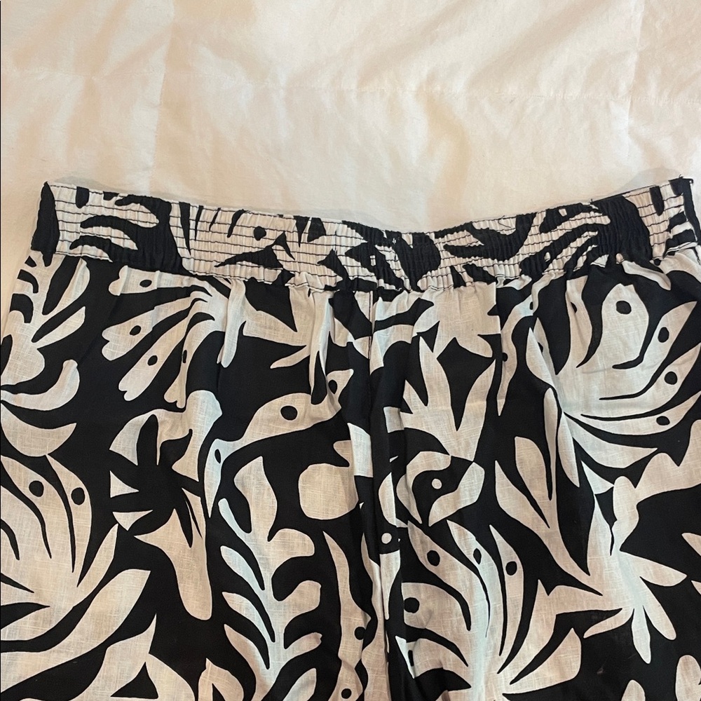 Rachel Zoe 100% Linen Black and White Leaf Print Pants XL NWT - Picture 5 of 5